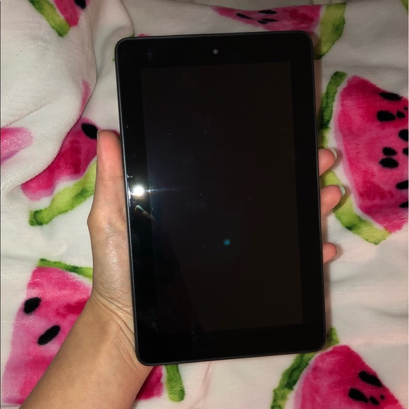 Amazon Fire Tablet - Picture 3 of 4